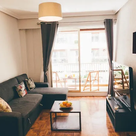 Apartment Gros Zurriola Wifi Terrace Parking 20e Night