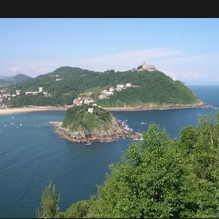 Gros Zurriola Wifi Terrace Parking 20e Night