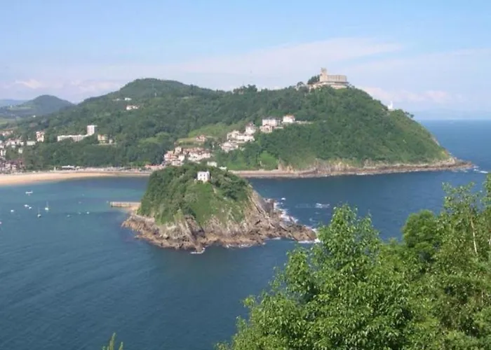 Gros Zurriola Wifi Terrace Parking 20e Night